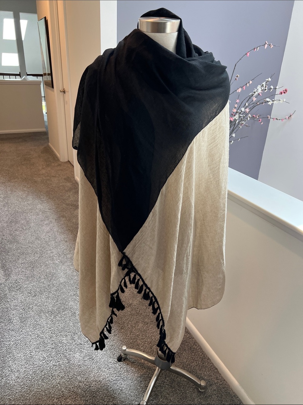 Two-Tone Black and Beige Tassel Shawl